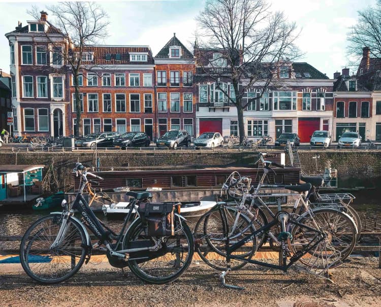 Amsterdam Canal Cityscape